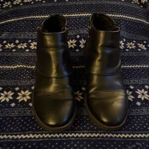 B.O.C. by Born Atlanta Black Faux Leather Ankle Booties Woman’s 7.5 good used